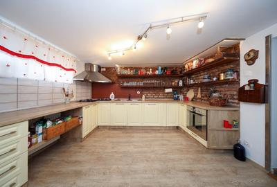 Casă deosebită de vânzare în centrul Brașovului - 28