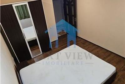 Apartament cu 3 camere decomandat în Dâmbul Rotund