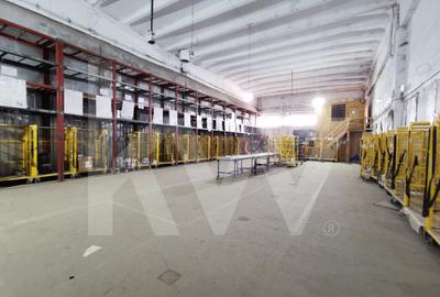 Depozite | 1600 mp | compartimentare la cerere | 8 m inaltime - 2