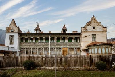 Casa de vanzare la DN1 in Busteni, Prahova - 1