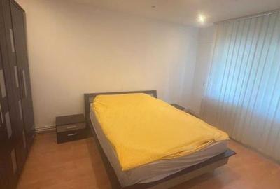 Apartament cu 4 camere decomandat în Vasile Aaron