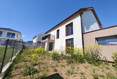 Casă cu garaj de vânzare – Chinteni, zonă liniștită - 2
