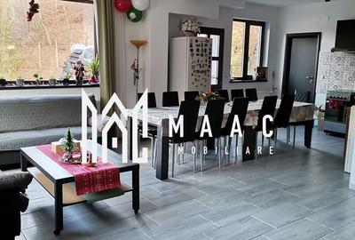 Casă individuală cu 8 camere în Porumbacu de Jos