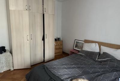 Apartament 3 camere, decomandat, centrala proprie, mobilat, utilat - 1