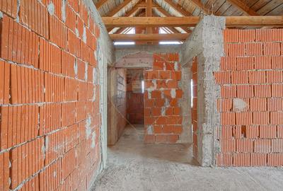 COMISION 0%| Casă individuală | 2 garaje | 192 mp utili | 847 mp teren - 51