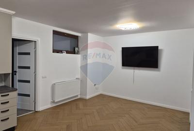 Inchiriere apartament 2 camere – Unirii – Traian, prima inchiriere - 2