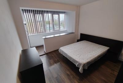 Lângă facultatea Medicină si Punctele Cardinale-pe frumosul bulevard TakeIonescu - 1