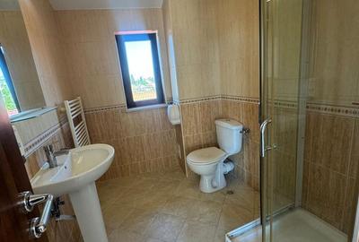 Spatiu Birouri | 3 Etaje | Parcare Proprie | 300mp - 12