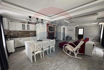 Vila la munte + teren 7600 MP ! - 20