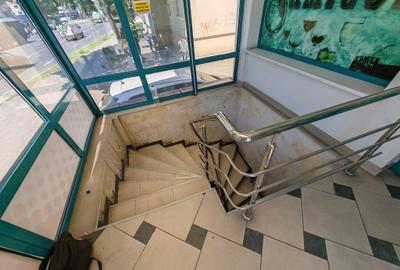 Spatiu comercial, multifunctional zona Republicii - 4