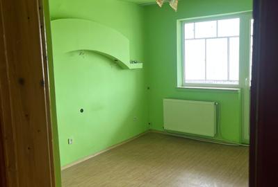 PROPRIETAR-Vand apartament 3 camere, Onesti - 6