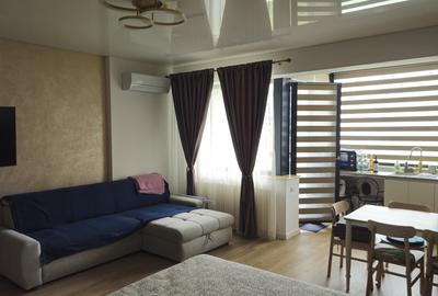 Particular vând studio Navodari - 1