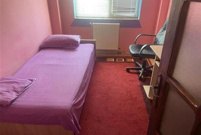 Apartament 3 camere , zona centrala -Inspectoratul Scolar ,decomandat , 68 mp ut - 8