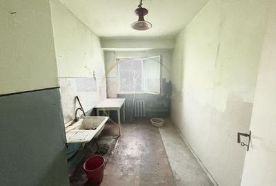OCAZIE | Apartament 2 camere decomandat | NECESITA RENOVARE COMPLETA - 6