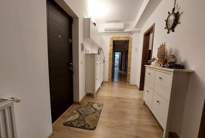 3 CAMERE  |  COMPOZITORI  | CONSTANTA - 8