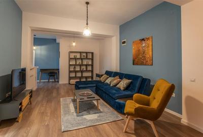 Apartament cu 3 camere decomandat, mobilat în Calea Dumbrăvii