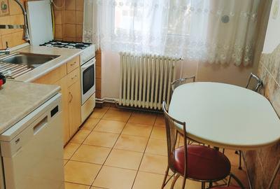Apartament două camere de vânzare în bloc de cărămidă complet mobilat și utilat. - 10