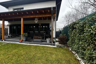 Casa Vila Otopeni Odai central De Vanzare, 5 camere - 32