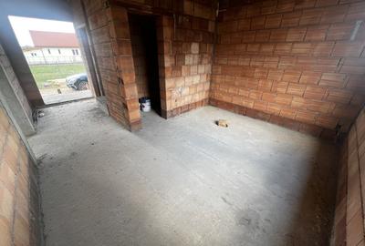 Casa individuala de 5 camere, 120 mp, 281 teren, semifinisat, zona Ioan rus - 12