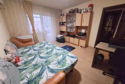 Apartament 2 camere, semimobilat, etaj 3 din 4, zona Piata Sud - 6