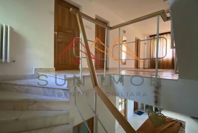 Vila de vanzare, teren 3100 mp, 7 camere, 6 grupuri sanitare, 3 CT, an 1997 - 18