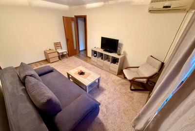 Centru -Colonadelor - 2 camere -centrala gaze - termen lung - 400 Euro - 1