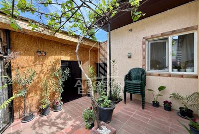 Apartament cu 2 camere si curte de vanzare in Complexul Studentesc - 14