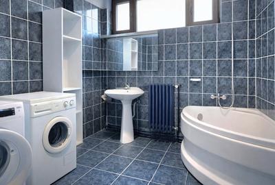 Apartament Romana, Caderea Bastiliei - 10