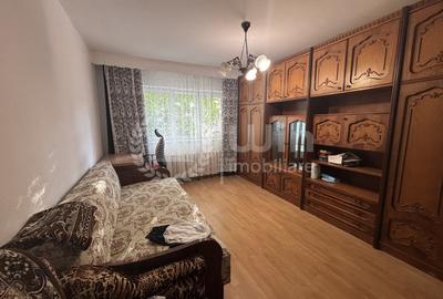 Apartament cu 4 camere decomandat, mobilat în Mănăștur