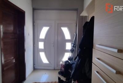 COMISION 0% Casa individuala 8 camere, Sacalaz - Pivnita, teren 1198 mp, asfalt - 18