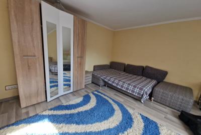 Pe Calea Bogdaneștilor vecin Hotel - 6