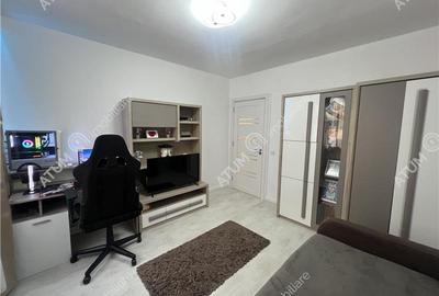Apartament renovat cu 3 camere si pivnita zona Vasile Aaron Sibiu - 7