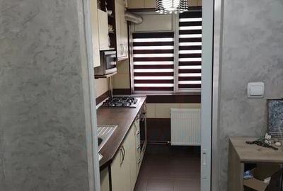 Vanzare apartament 3 camere, Micro 17, Pret 88.000 EURO, sup 64mp - 2