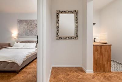 Casa cu 3 apartamente + transfer afacere, locuri parcare, Centrul Istoric, Braso - 10