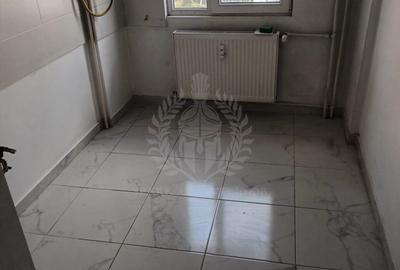 //2 CAMERE// BULEVARDUL REPUBLICII// - 7