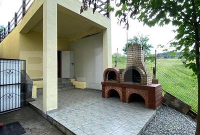 Casa cu potential turistic, 380 mp, FUNDATA - 5
