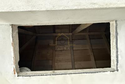 Oportunitate! Casa tip duplex, 3 cam, placa, T: 250mp! Comision 0%! - 10