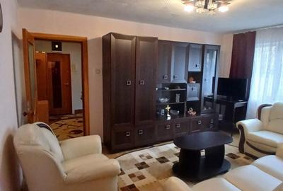 3 cam Sagului piata amenajat boxa acte Mobilat Utilat - 1