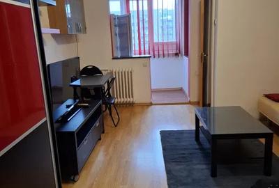 Garsoniera, semidecomandata, 32 mp, balcon, ac, metrou aproape, Titan - 5