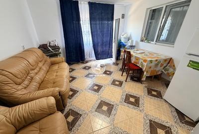 Casă cu 4 camere decomandat în Belcești