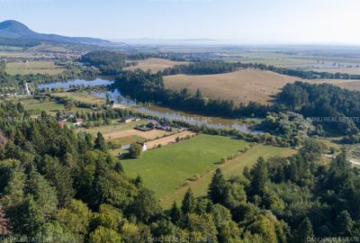 Teren Intravilan 3.300 mp in fata lacului  – Vulcan Brasov - 1
