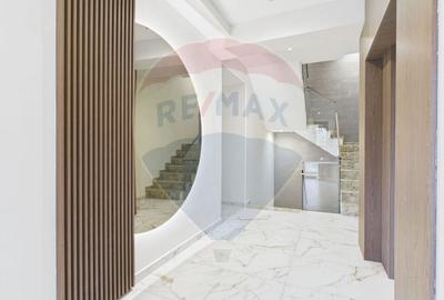 Apartament parter cu 3 camere, curte proprie in inima padurii - Sinaia - 20
