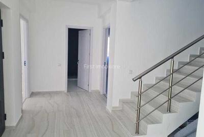 Vila cu 5 camere,2 bai,curte 500 mp,mobilata si utilata complet - 3