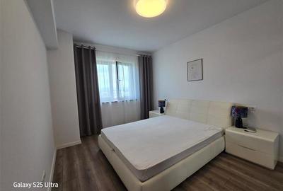 Apartament cu 2 camere decomandat în Noua