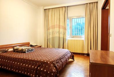 Apartament cu garaj de închiriat în cartierul Primăverii - 2