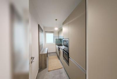 Vanzare apartament cu 2 camere si parcare in Record Park. - 3