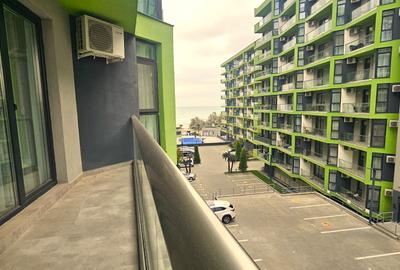 Apartament cu 2 camere semidecomandat, mobilat în Central