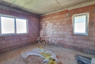 Casa individuala de vanzare la rosu sau la cheie, Giarmata - 3