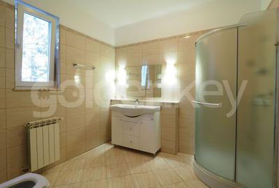 Vilă cu 5 dormitoare | piscina | 550mp gradina | garaj dublu - 6