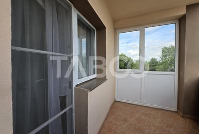 Apartament 3 camere de inchiriat decomandat 60mp zona Turnisor Sibiu - 8